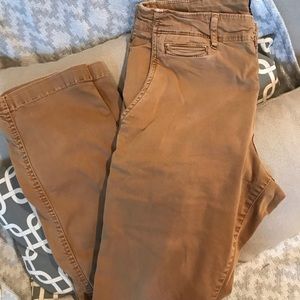 AE - relaxed straight menses khakis